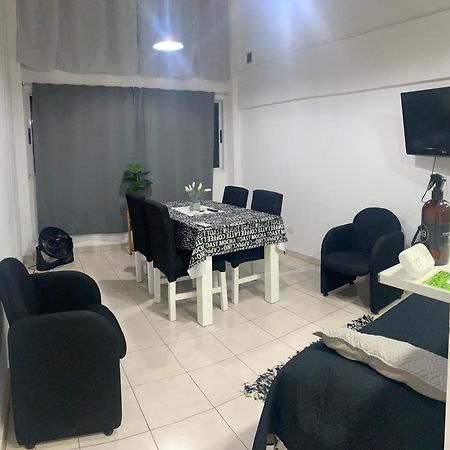 Ferienwohnung El Depto Tipo Duplex Pleno Centro Incluye Cochera Consultar Servicio De Parking Monte Grande Exterior foto